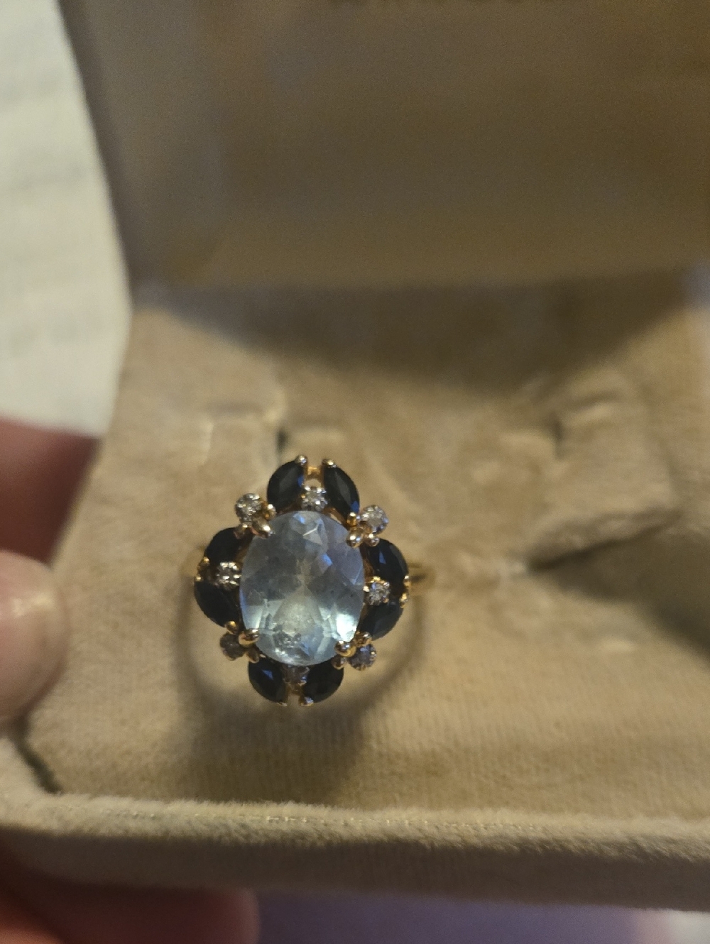 Stunning 14k Gold Blue Topaz Sapphire Diamond Ring 4 Grams Sizs 7-7.5